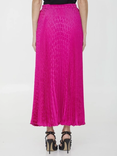 Shop Valentino Toile Iconographe Silk Skirt In Fuchsia