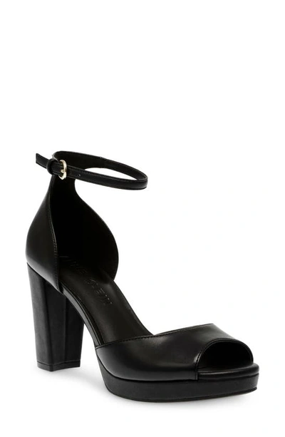 Anne Klein Vixen Platform Sandal In Black