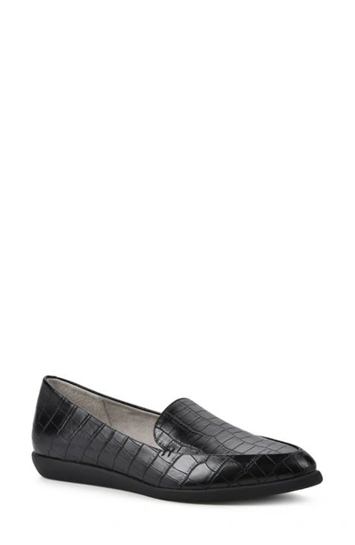 Shop Cliffs By White Mountain Mint Pointed Toe Loafer In Black/ Print