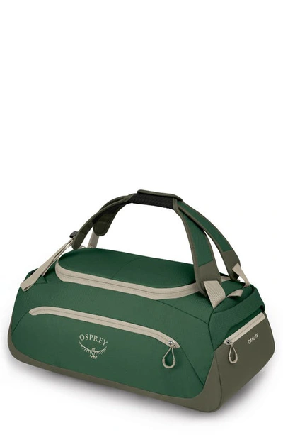 Shop Osprey Daylite 30l Duffle Bag In Green Canopy/ Green Creek