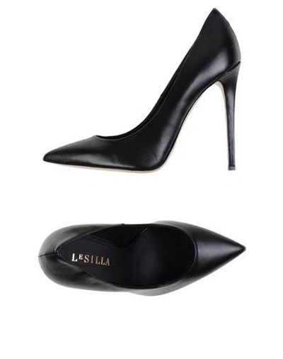 Shop Le Silla Pump In Black