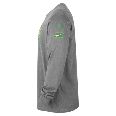 Shop Nike Heather Gray Oregon Ducks Fast Break Long Sleeve T-shirt
