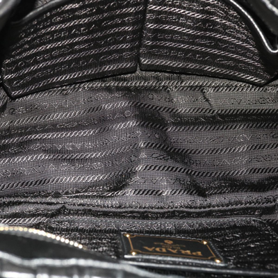 Shop Prada Black Leather Shoulder Bag ()