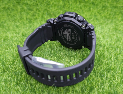 Pre-owned Casio Pro Trek Solar 47.4mm Watch W/ Resin/stainless Steel Case - Prw-61-1acr
