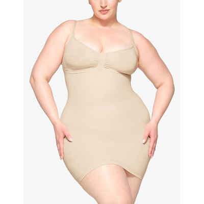 Skims Seamless Sculpt Thong Bodysuit In Brown