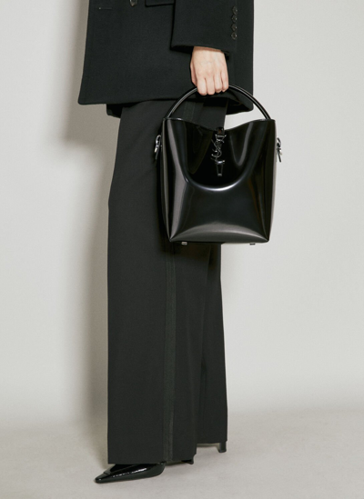 Saint Laurent Le 37 Leather Bucket Bag In Black