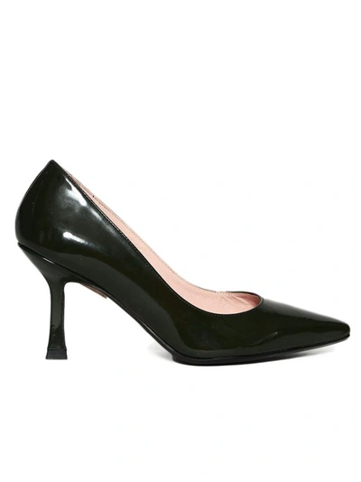 Shop Anna F Decolleté In Green Patent Leather