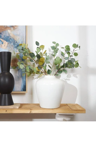 Uma White Ceramic Vase In White