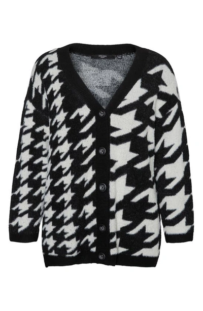 Shop Vero Moda Curve Mira Fuzzy Houndstooth Cardigan In Black Birch