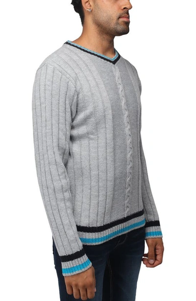 X-ray Tipped V-neck Cable Knit Pullover Sweater In Ecru