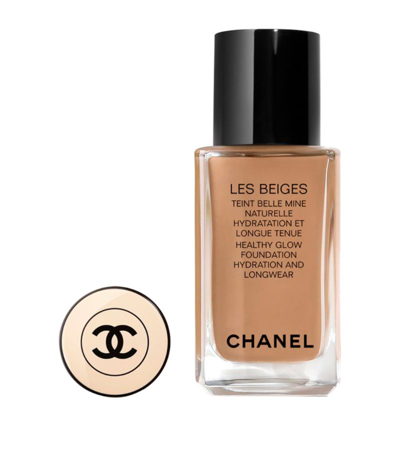 Shop Chanel (les Beiges) Healthy Glow Foundation Hydration And Longwear (30ml) In Neutral