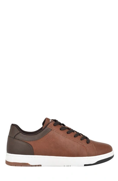 Tommy Hilfiger Trapeze Sneaker In Medium Brown