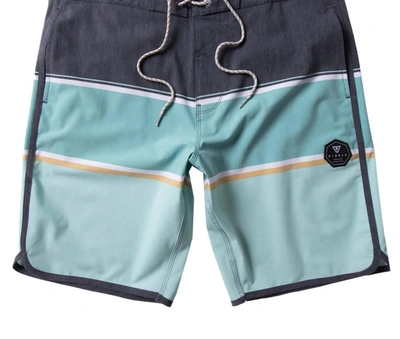 Vissla Men's Point Boardshort 19.5" In Mint In Green