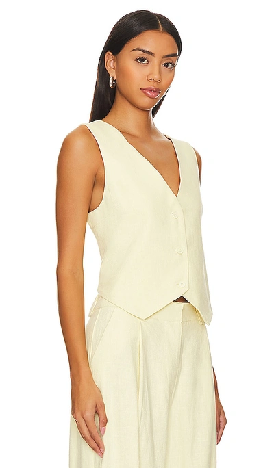 Lioness Leo Vest In Yellow