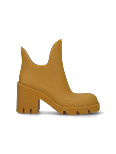 Shop Burberry 'marsh' Boots In Yellow