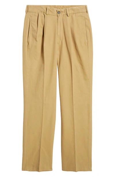 Berle Charleston Flat Front Khakis In British Tan