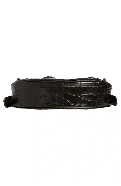Shop Balenciaga Extra Small Le Cagole Lambskin Shoulder Bag In Noir