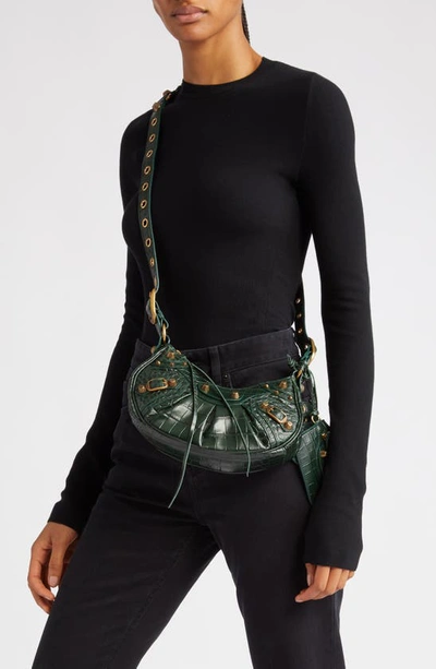 Shop Balenciaga Extra Small Le Cagole Lambskin Shoulder Bag In Forest Green