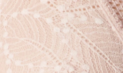 Simone Perele Full Coverage Lace Underwire Bra In Pinky Sand