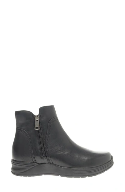 Propét Delphi Womens Round Toe Leather Ankle Boots In Black