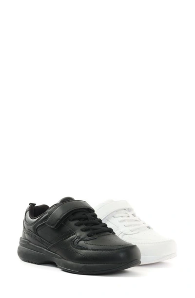 Propét Propet Lifewalker Flex Sneaker In White