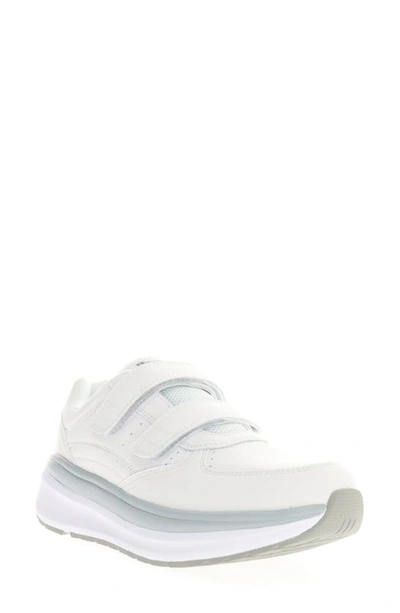 Propét Propet Ultima Strap Sneaker In White