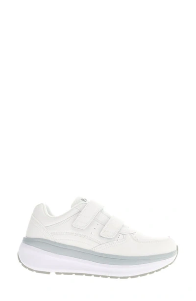 Propét Propet Ultima Strap Sneaker In White