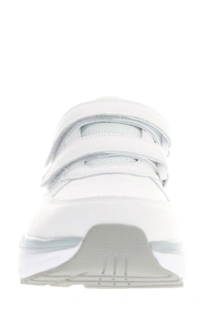 Propét Propet Ultima Strap Sneaker In White
