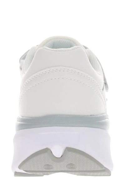 Propét Propet Ultima Strap Sneaker In White