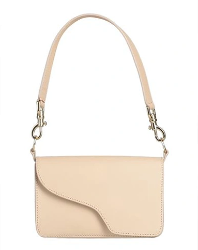 Shop Atp Atelier Woman Handbag Cream Size - Soft Leather In White