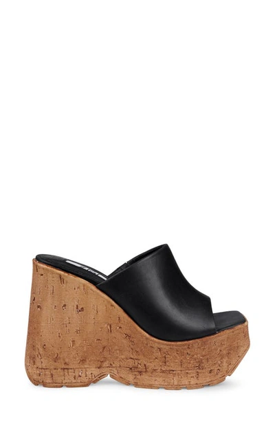 Zigi Zhamira Platform Wedge Sandal In Blk Leathe