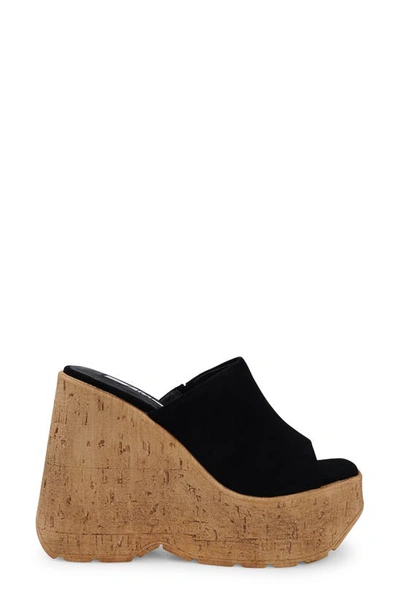 Zigi Zhamira Platform Wedge Sandal In Blk Suede