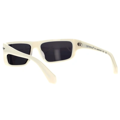 Off-white Sunglasses In Green