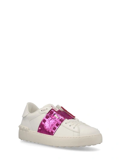 Shop Valentino Garavani Sneakers In White/pink Pp/white