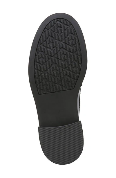 Zodiac Hunter Patent Penny Loafer In Black