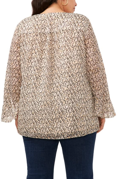 Vince Camuto V-neck Flutter Sleeve Top In Rich Cream