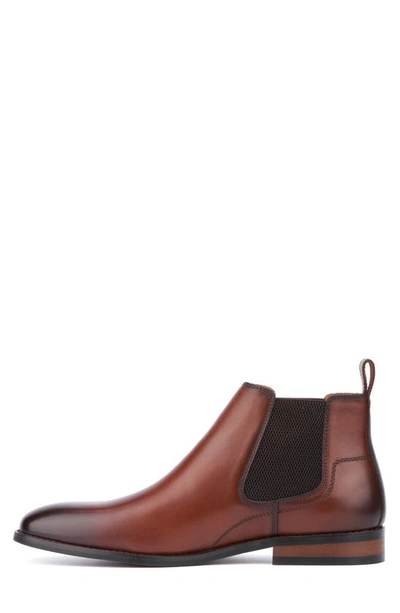 Shop Vintage Foundry Darwin Plain Toe Chelsea Boot In Cognac