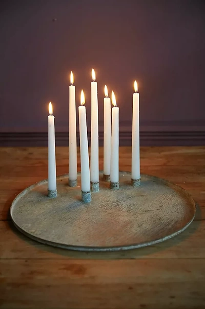 Terrain Aged Iron Cluster Taper Holder Dish In White