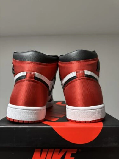 Pre-owned Jordan Air  1 Retro High 'satin Black Toe' Womens Cd0461 016 Size 12w/10.5m In Red