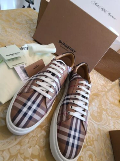 Pre-owned Burberry $650 Size 12 -  Logo Multicolor - Authentic - Limited Leather Accent