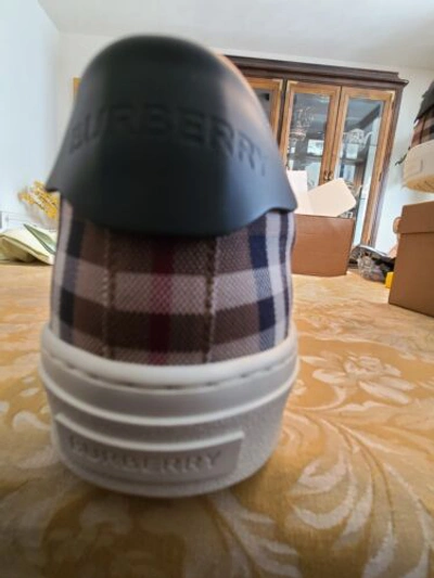 Pre-owned Burberry $650 Size 12 -  Logo Multicolor - Authentic - Limited Leather Accent