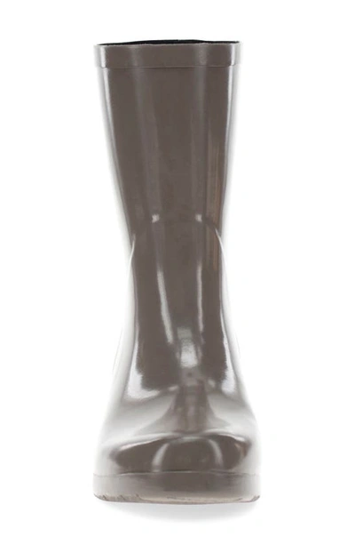 Chooka Polished Mid Rain Boot In Dark Taupe