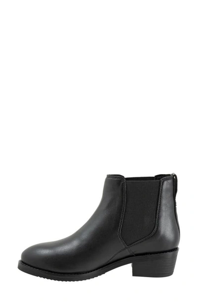 Softwalk Rana Chelsea Boot In Black