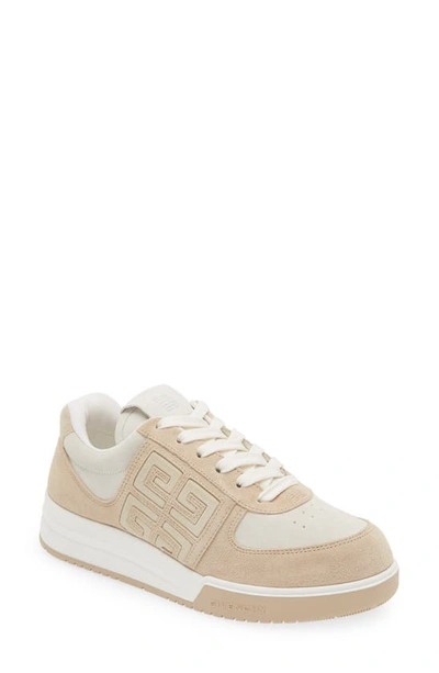 Givenchy G4 Low Top Sneaker In Beigewhite