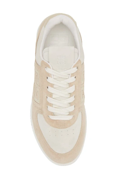 Givenchy G4 Low Top Sneaker In Beigewhite