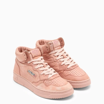 Shop Autry Medalist Mid Sneakers In Peach Suede