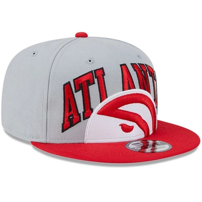 Shop New Era Gray/red Atlanta Hawks Tip-off Two-tone 9fifty Snapback Hat
