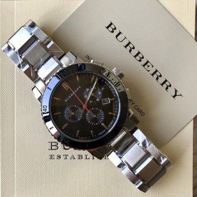 Pre-owned Burberry The City Bu9380 Chronograph Stainless Steel Men's Watch Swiss Made