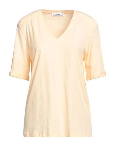 Shop Jijil Woman T-shirt Apricot Size 8 Cotton In Orange