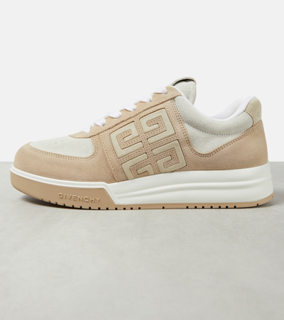 Givenchy G4 Low Top Sneaker In Beigewhite